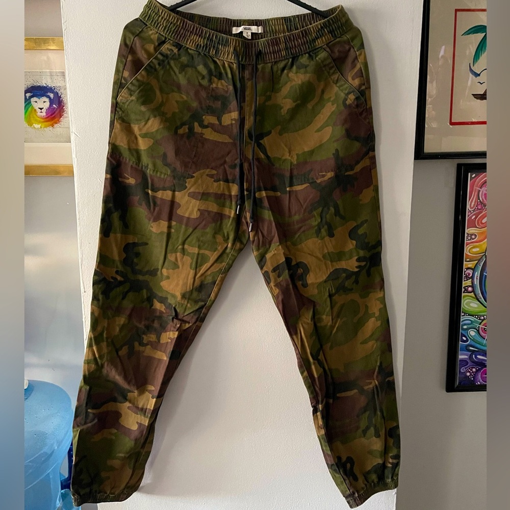 VANS camp joggers size small